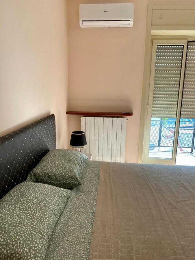 La Divina Appartement Cosenza Buitenkant foto